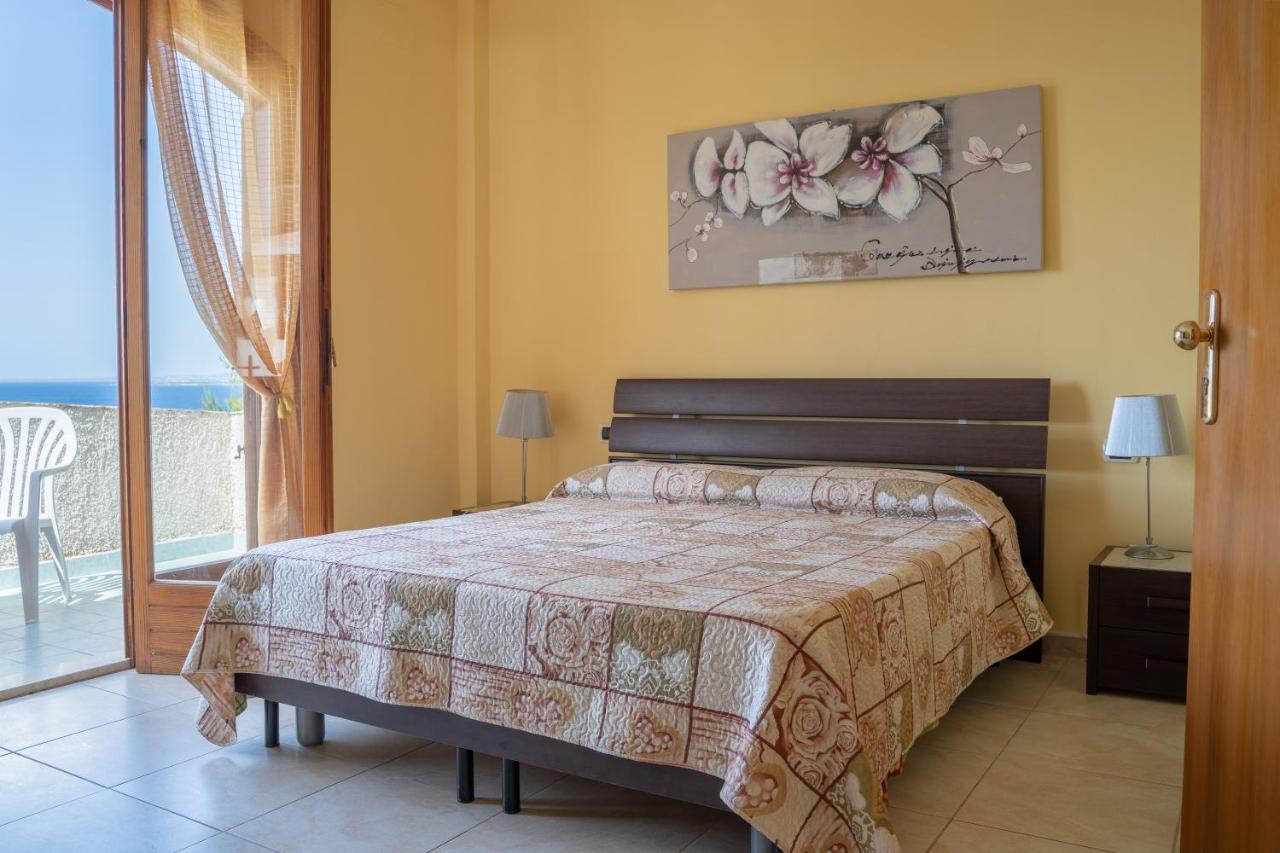 Terrazza Sul Plemmirio Bed & Breakfast Syracuse Ngoại thất bức ảnh